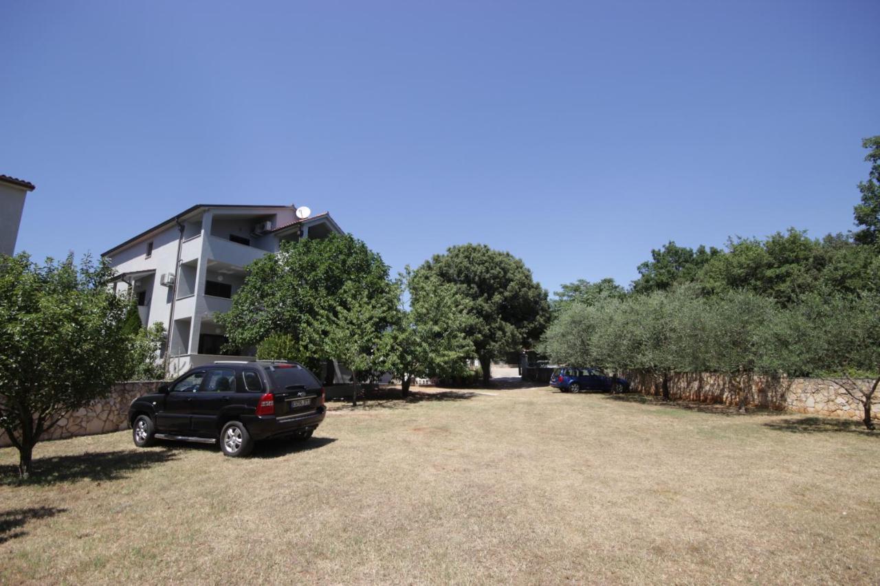 Apartments Smitran Banjole Exteriér fotografie